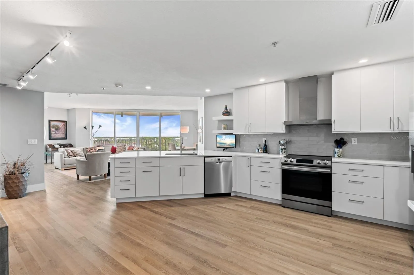 1771 RINGLING BLVD #707, #707