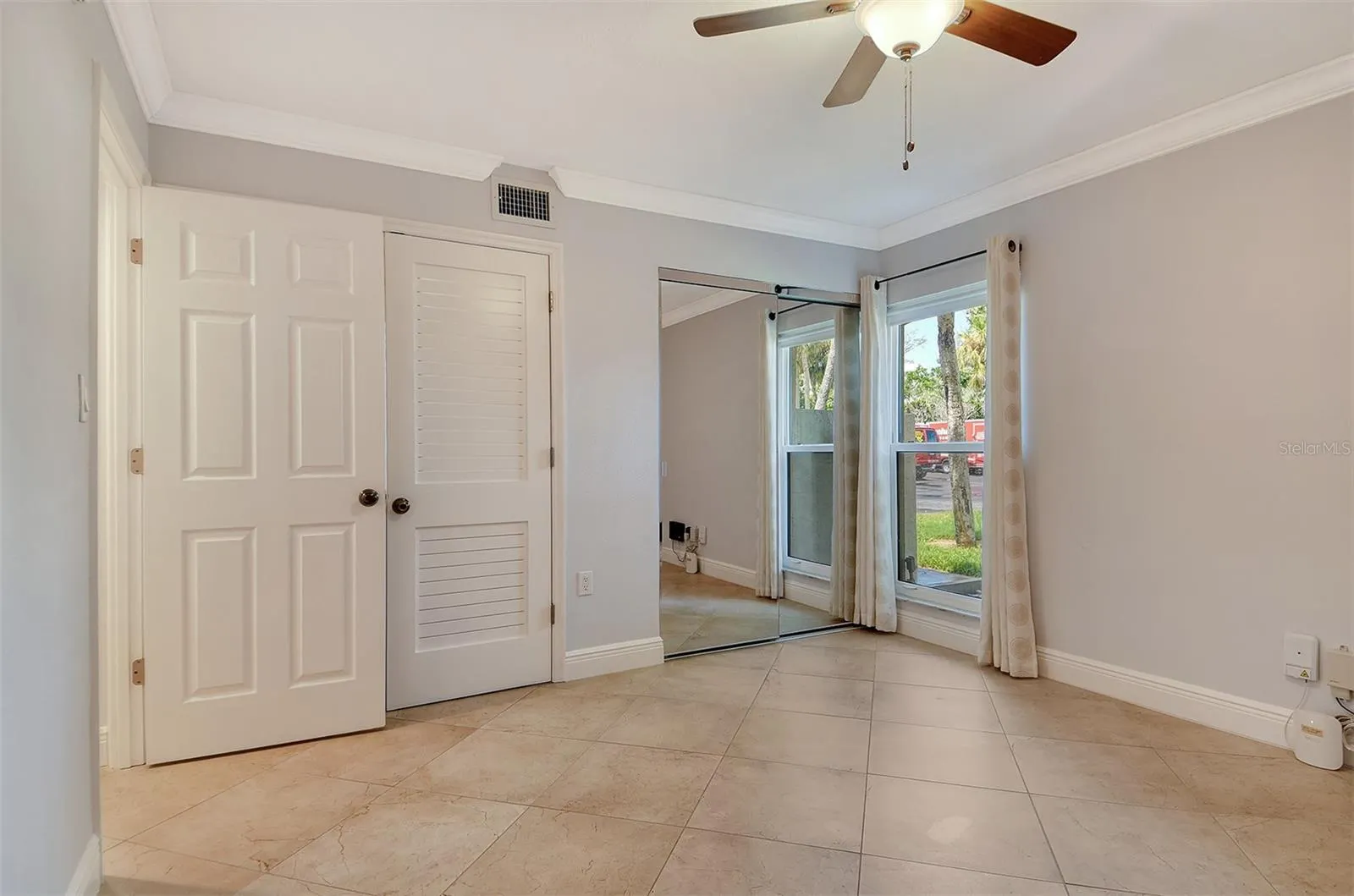 5260 GULF OF MEXICO DR #401, #401