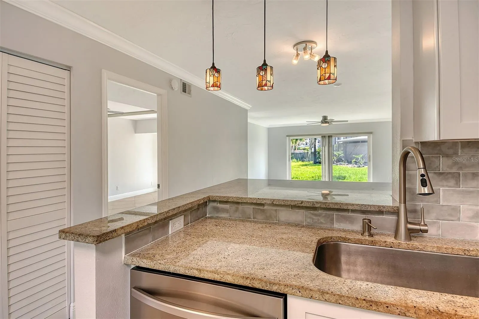 5260 GULF OF MEXICO DR #401, #401