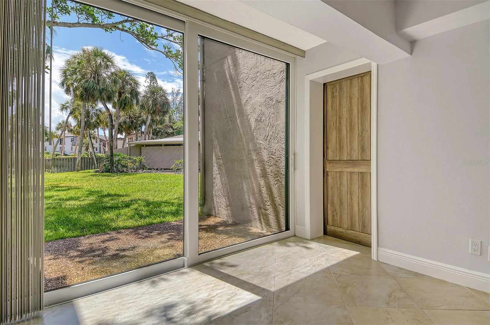 5260 GULF OF MEXICO DR #401, #401
