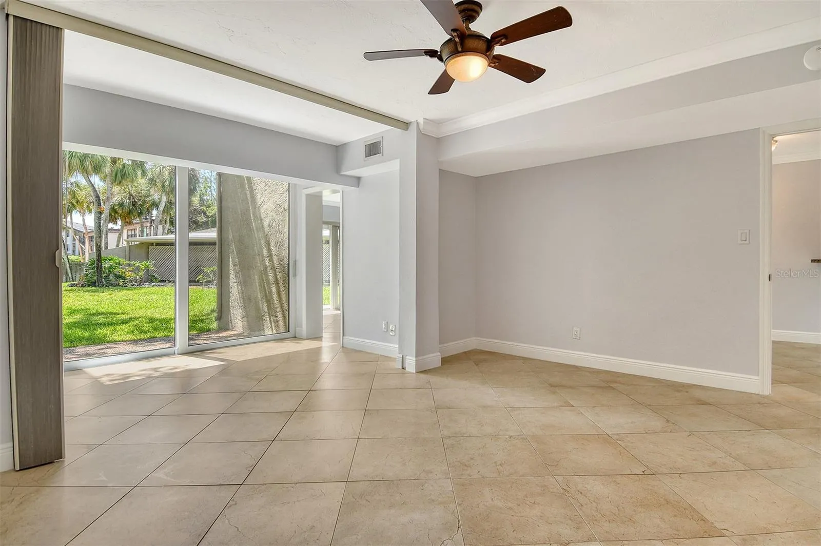 5260 GULF OF MEXICO DR #401, #401