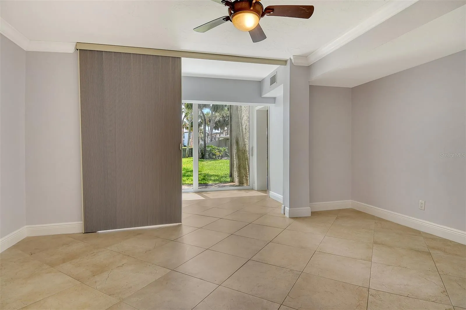 5260 GULF OF MEXICO DR #401, #401
