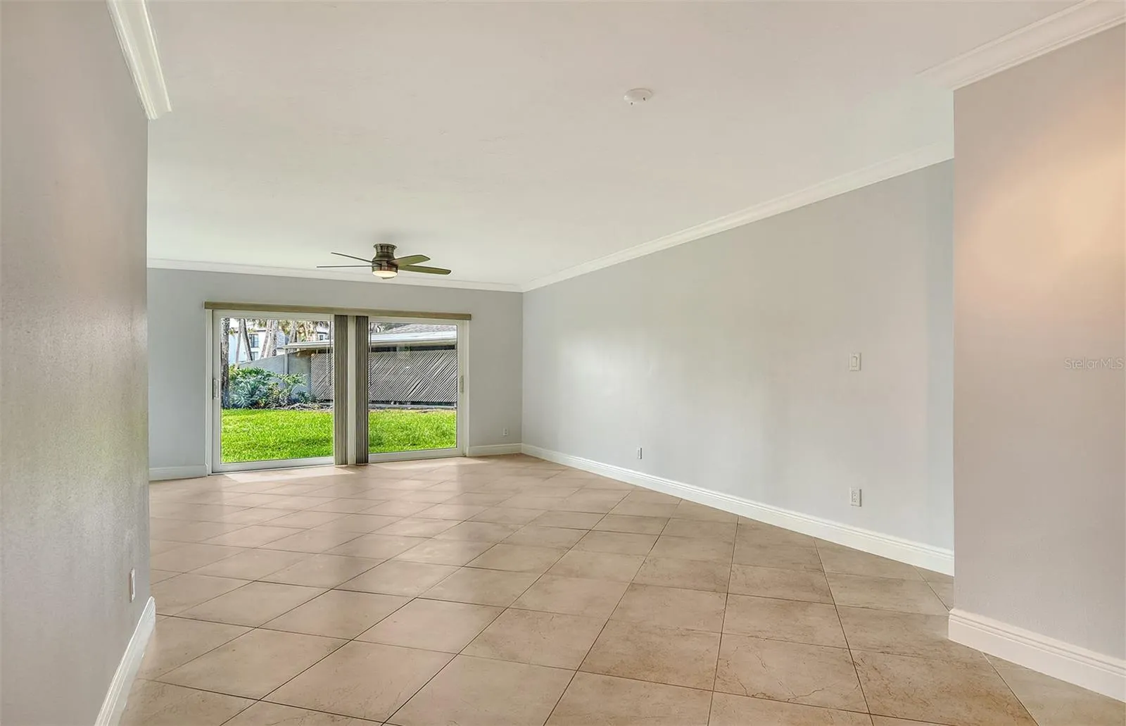 5260 GULF OF MEXICO DR #401, #401