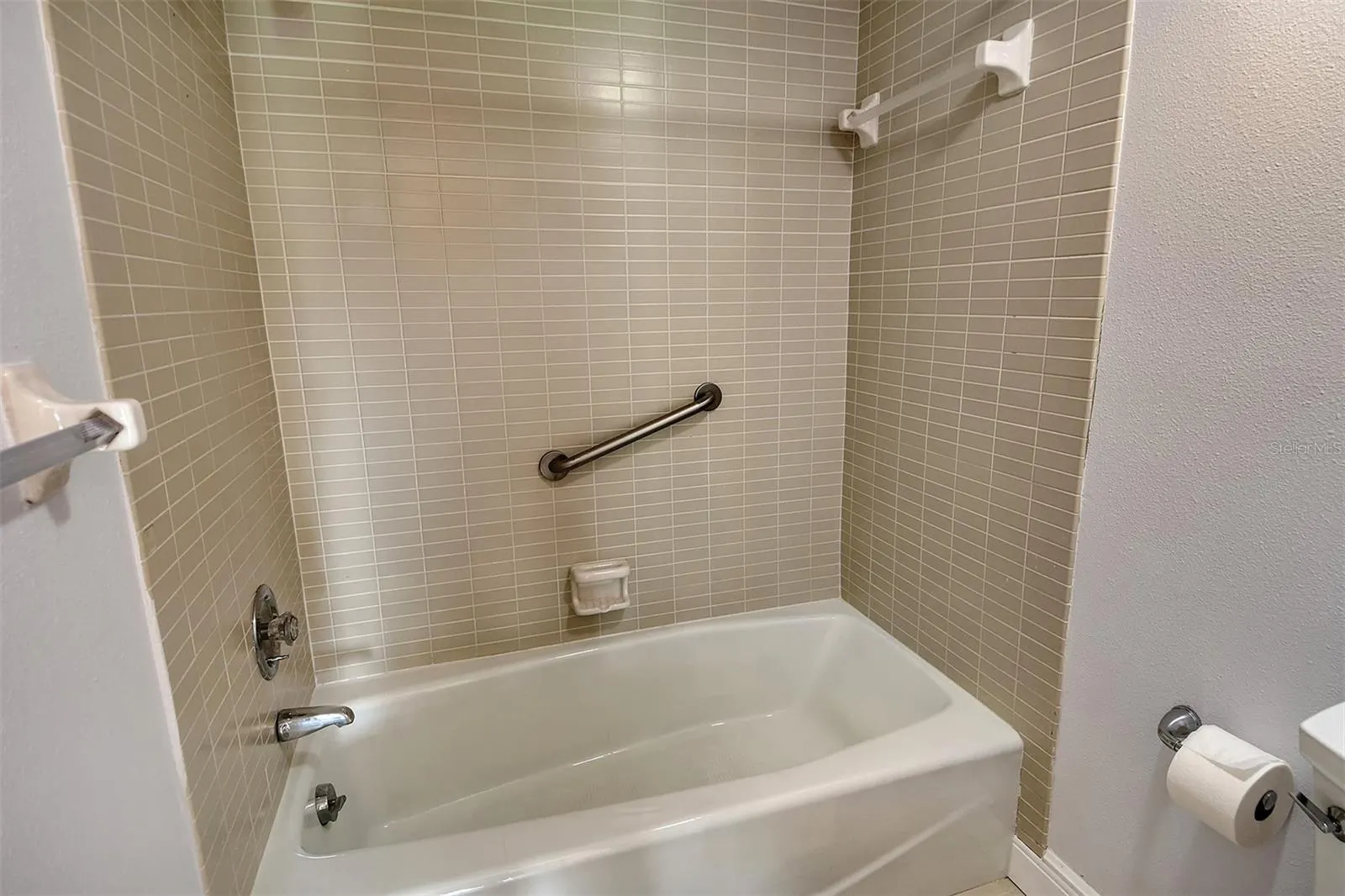 5260 GULF OF MEXICO DR #401, #401