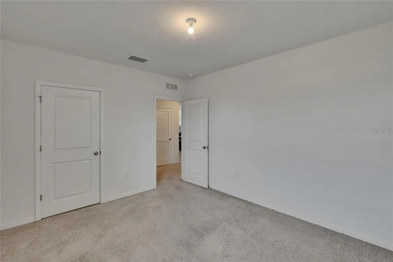 14153 ARBOR PINES DR