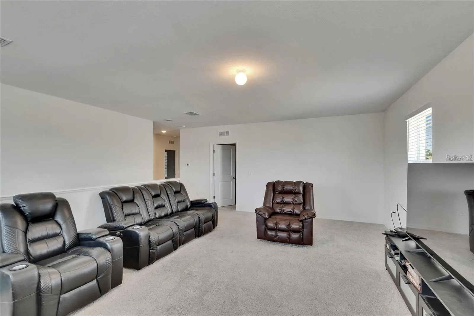 14153 ARBOR PINES DR
