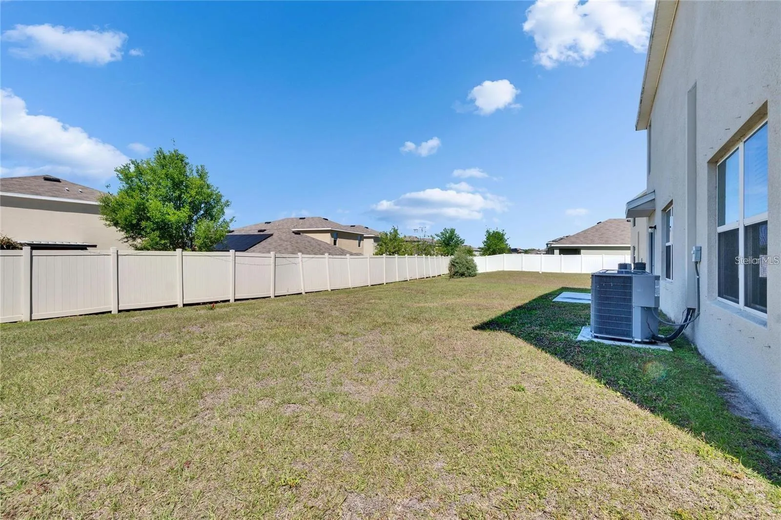 14153 ARBOR PINES DR