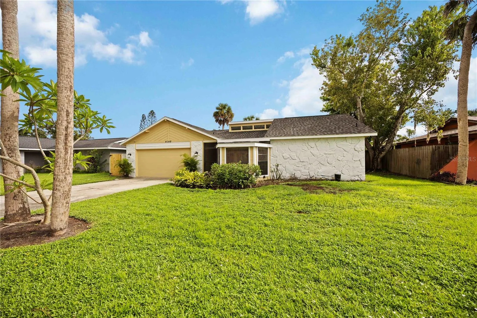 4148 LANCASTER DR