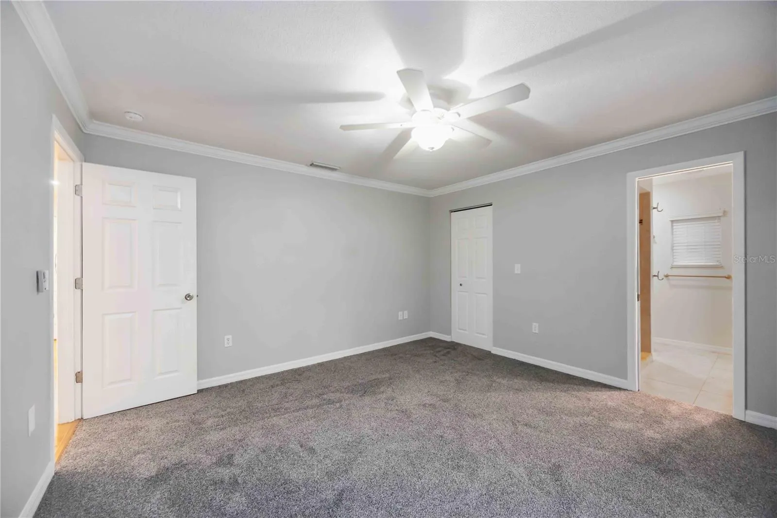 4148 LANCASTER DR