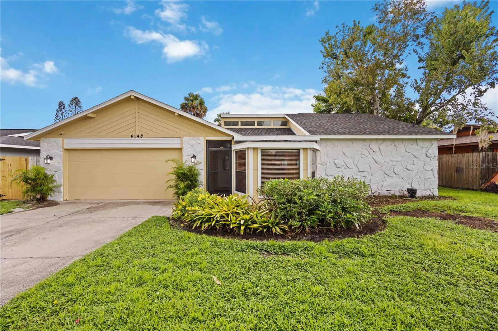 4148 LANCASTER DR