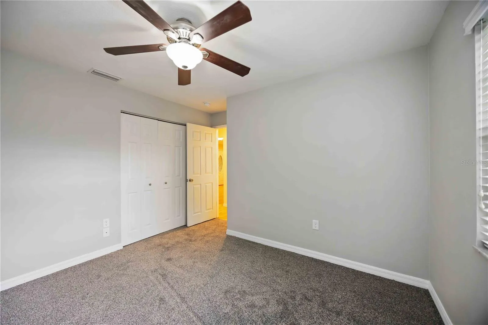 4148 LANCASTER DR