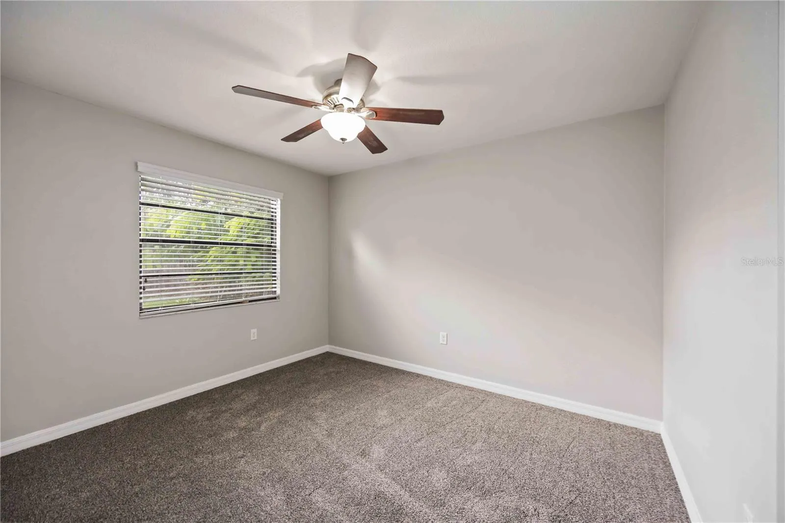 4148 LANCASTER DR