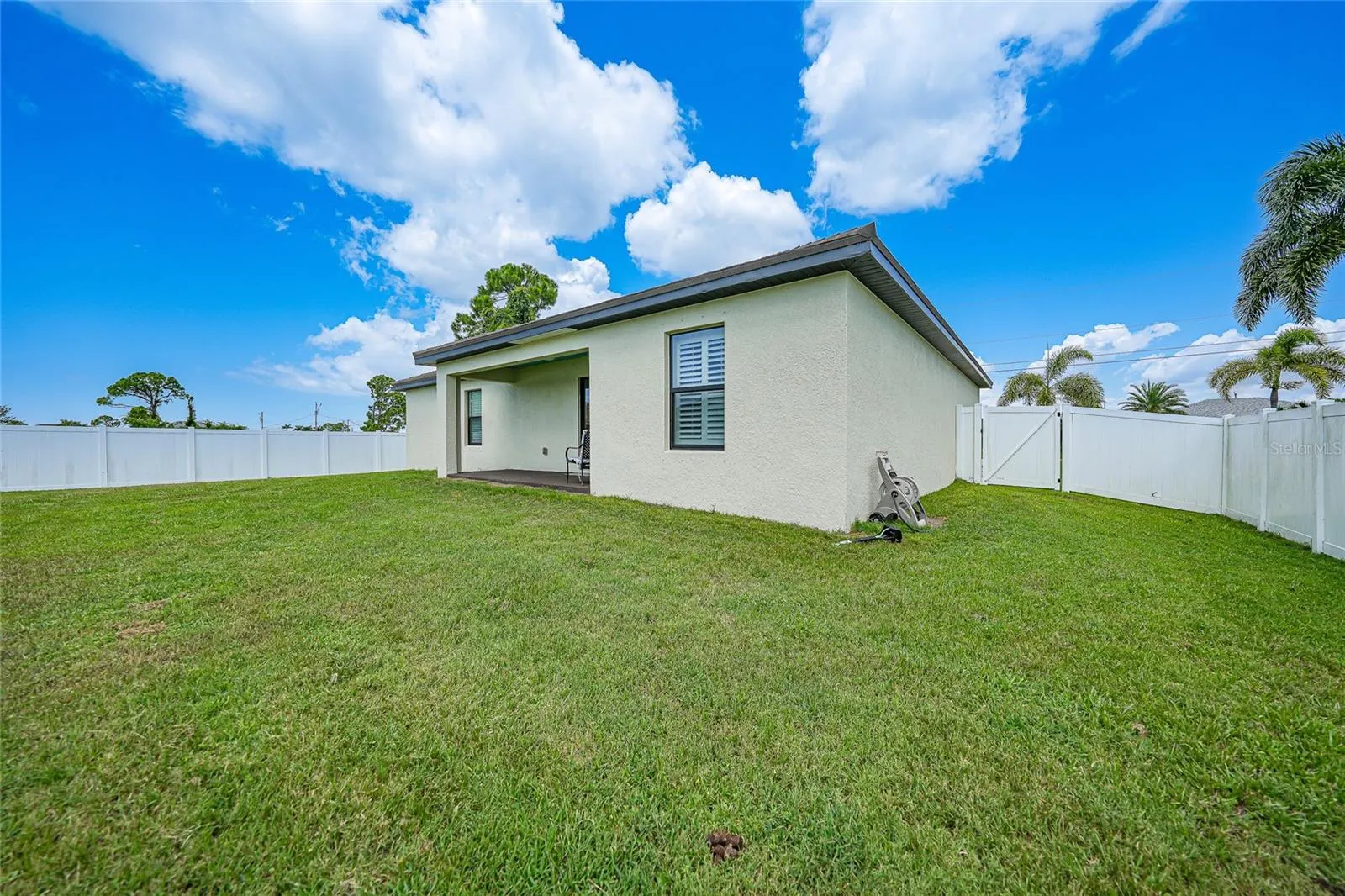 1624 NW 29TH ST