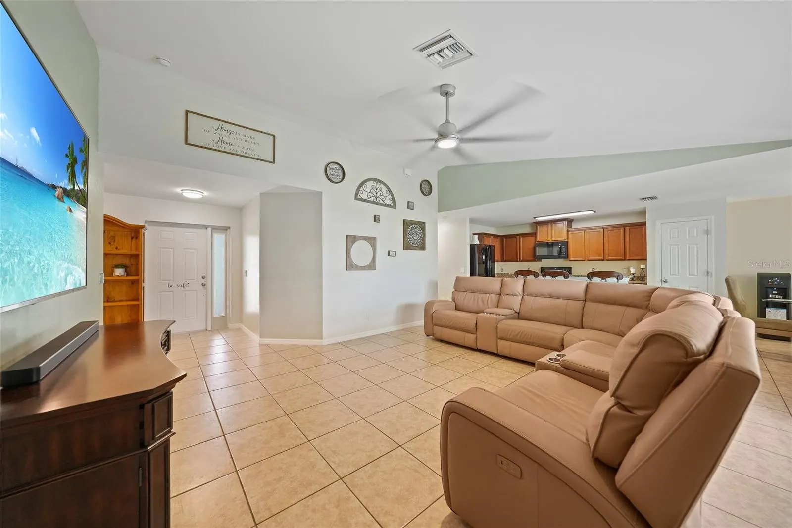 1624 NW 29TH ST