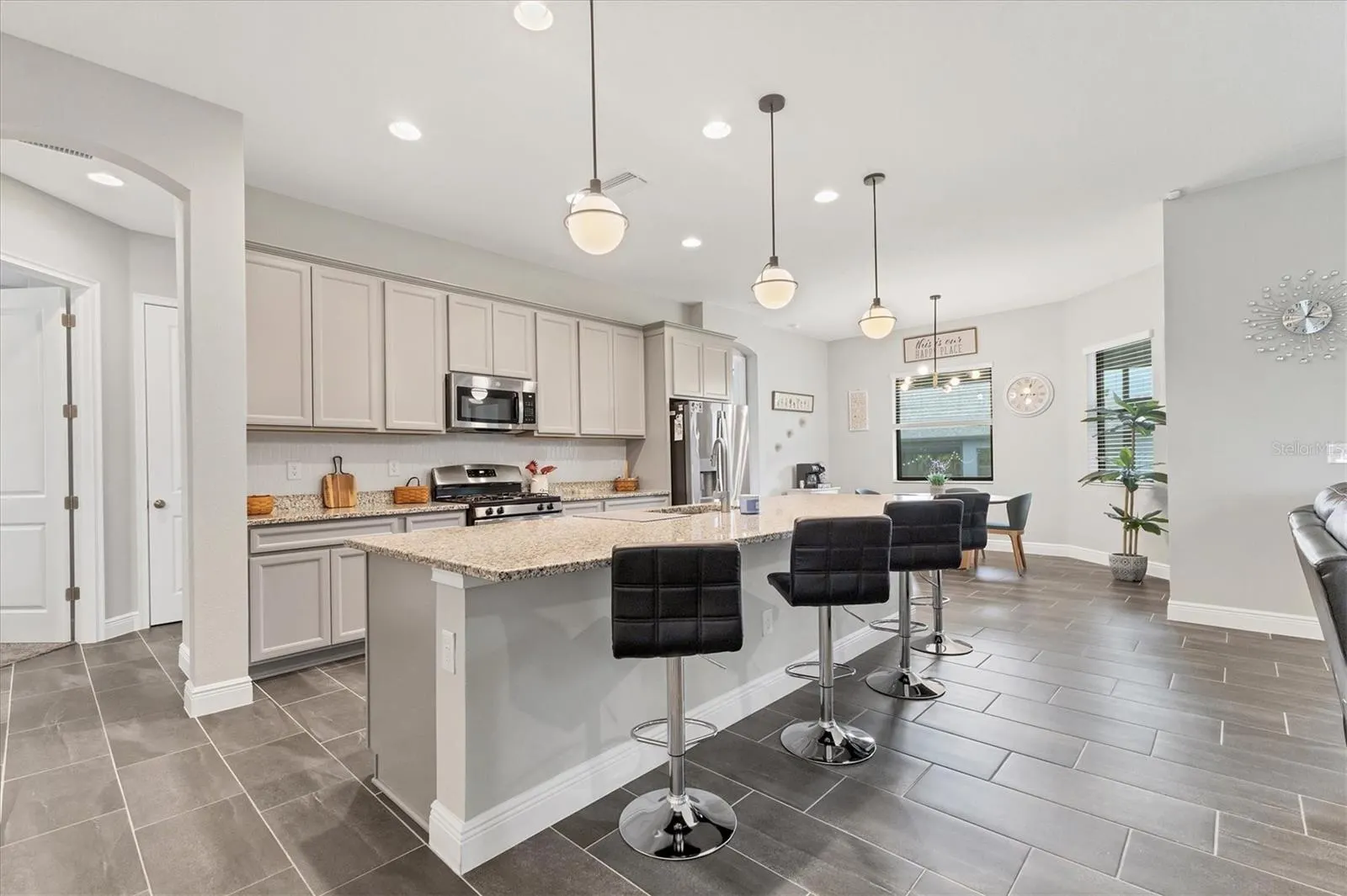 12623 WHEATGRASS CT