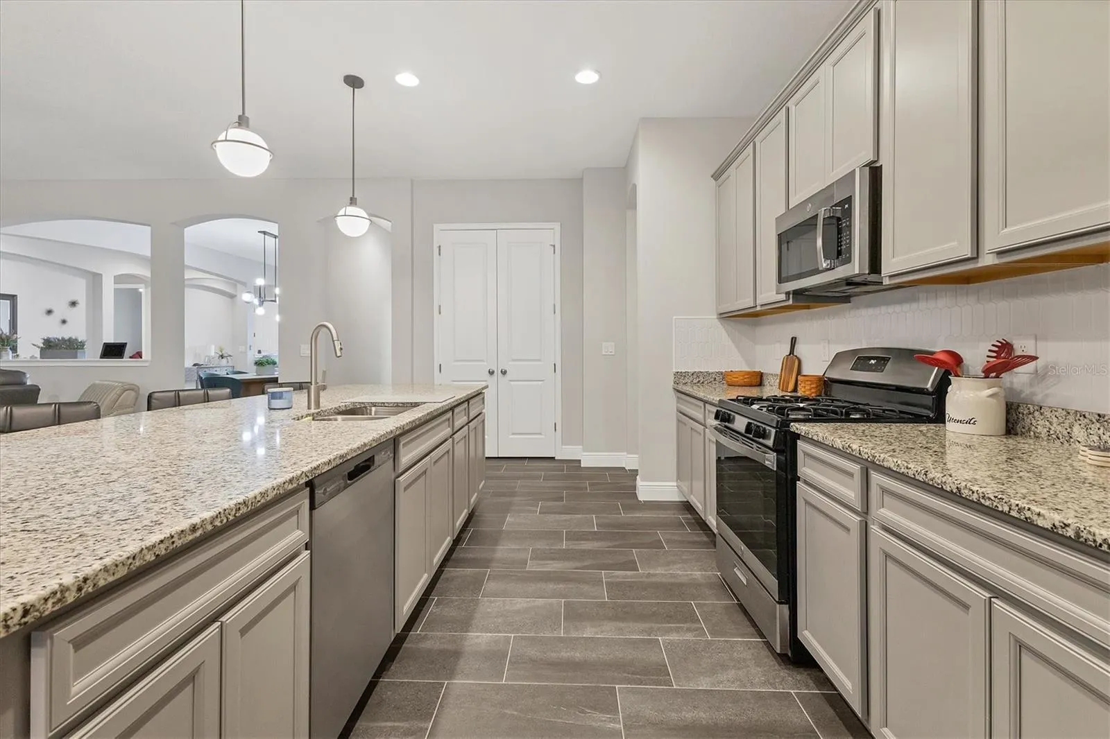 12623 WHEATGRASS CT