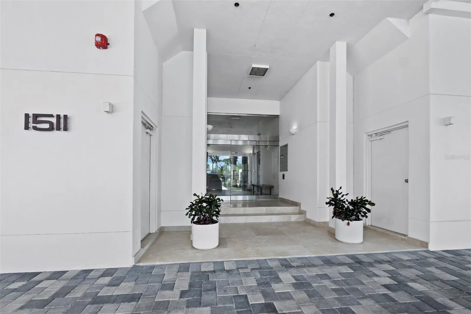 1511 GULF OF MEXICO DR #302, #302