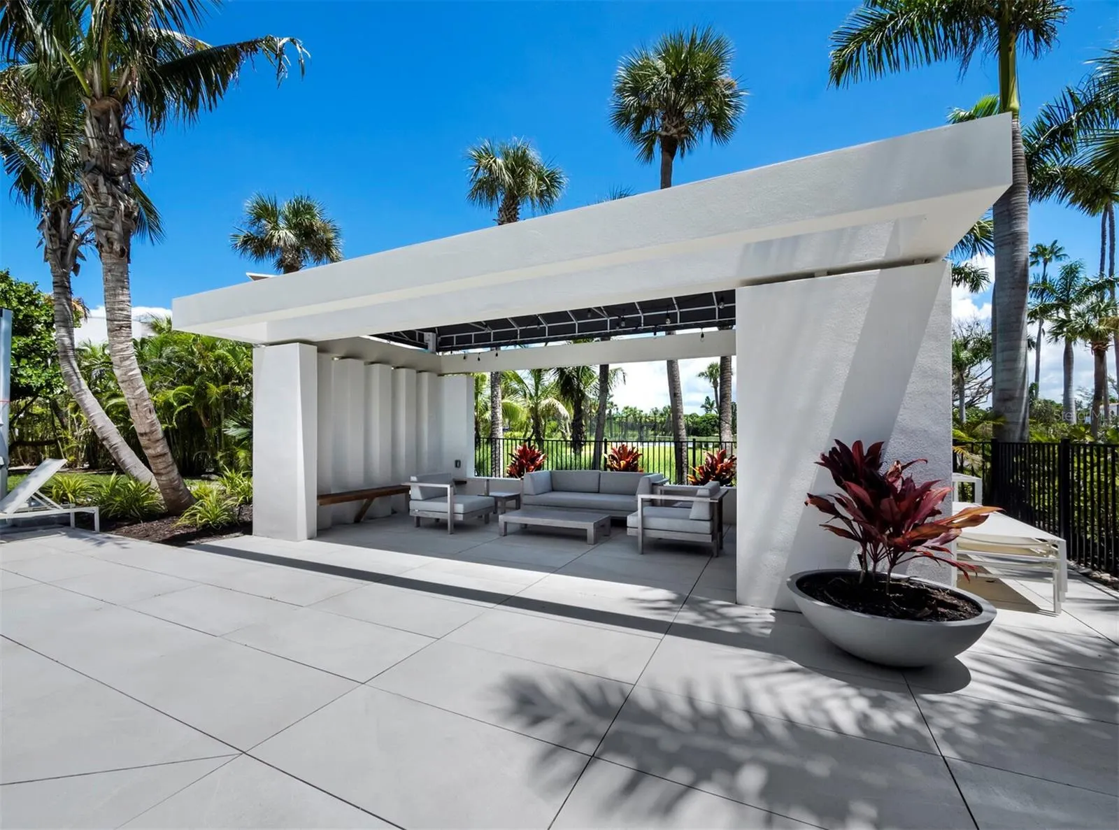1511 GULF OF MEXICO DR #302, #302