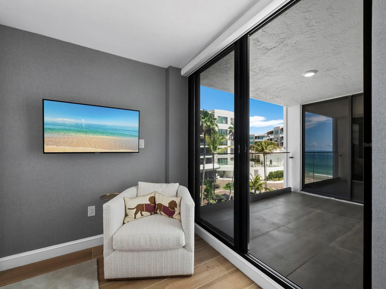 1511 GULF OF MEXICO DR #302, #302