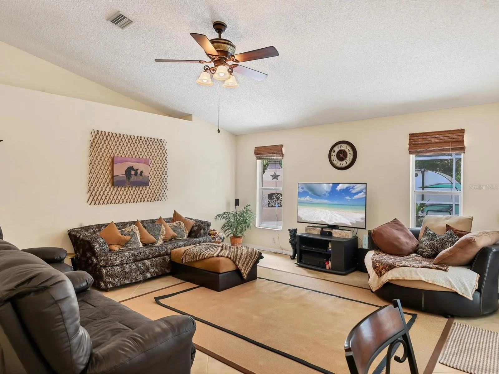 2922 48TH DR E
