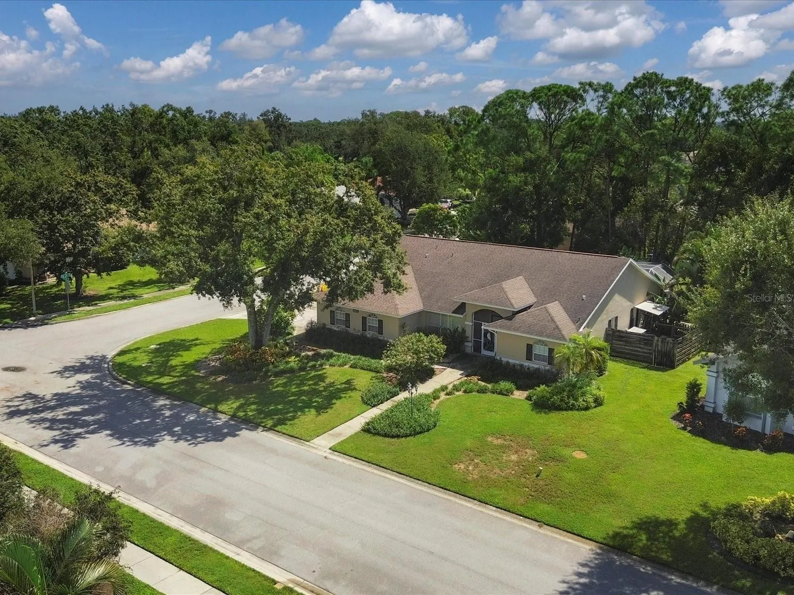 2922 48TH DR E
