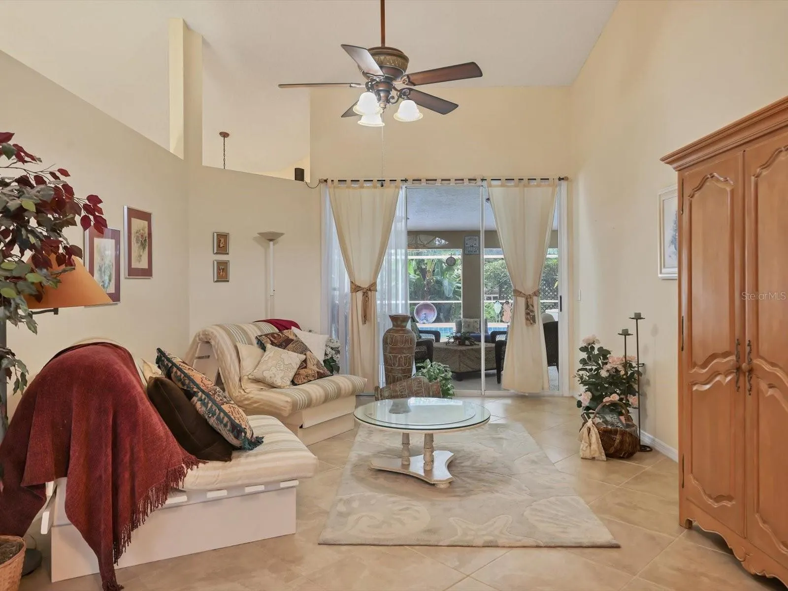 2922 48TH DR E