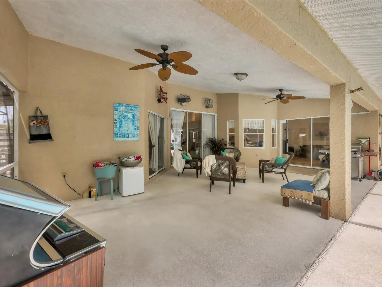 2922 48TH DR E
