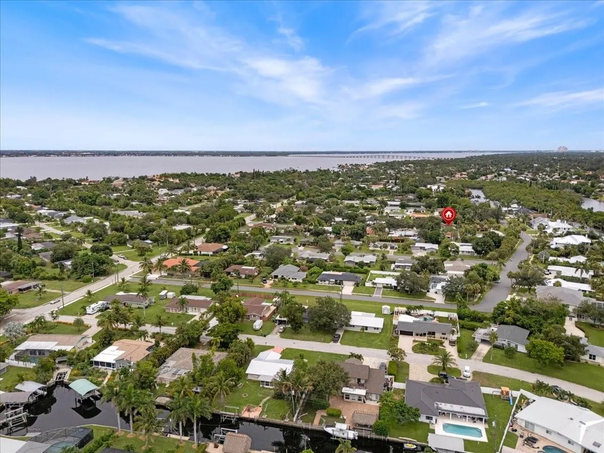 1039 BAYSHORE AVE