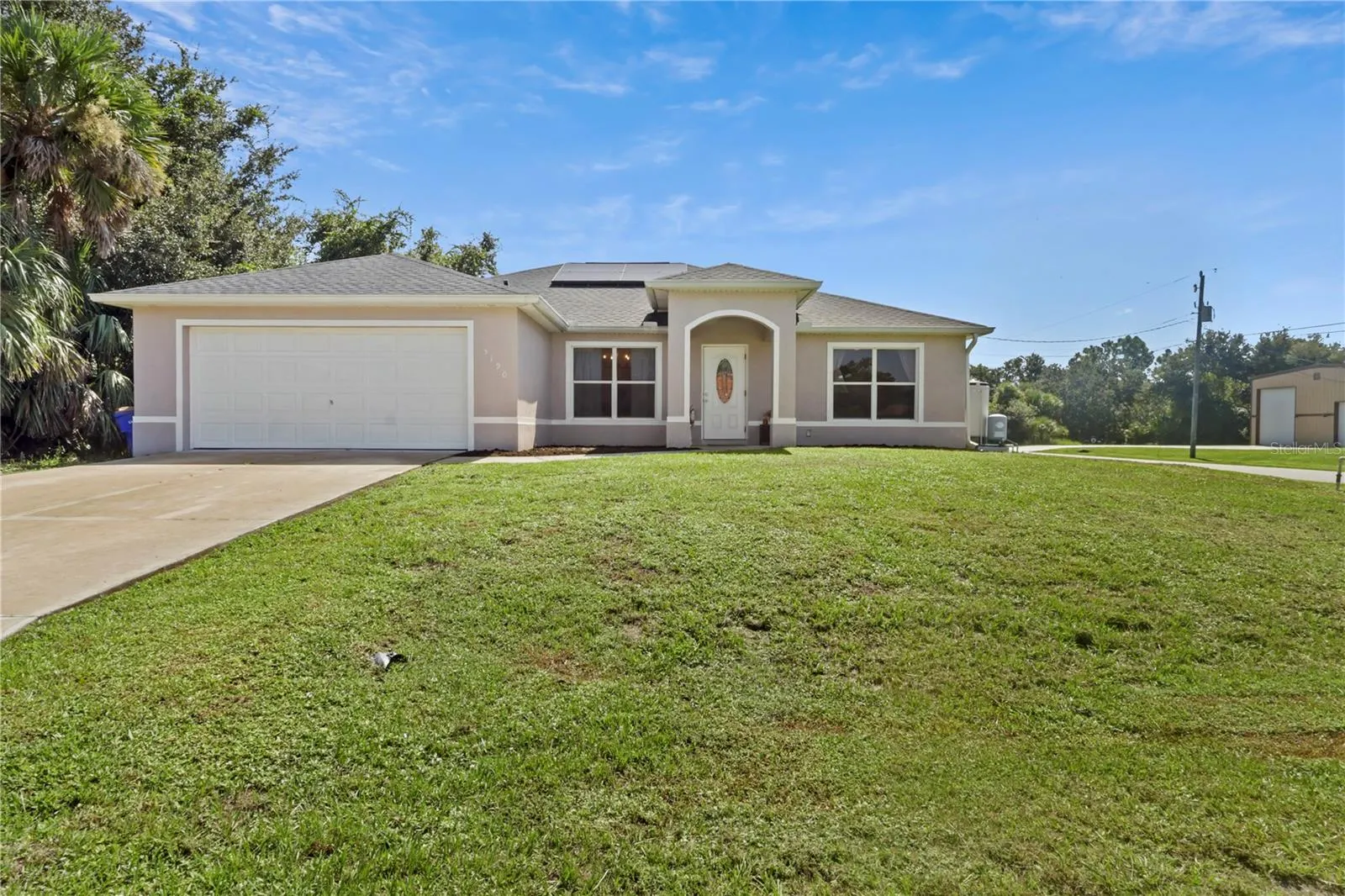 5190 BUTTERFLY LN