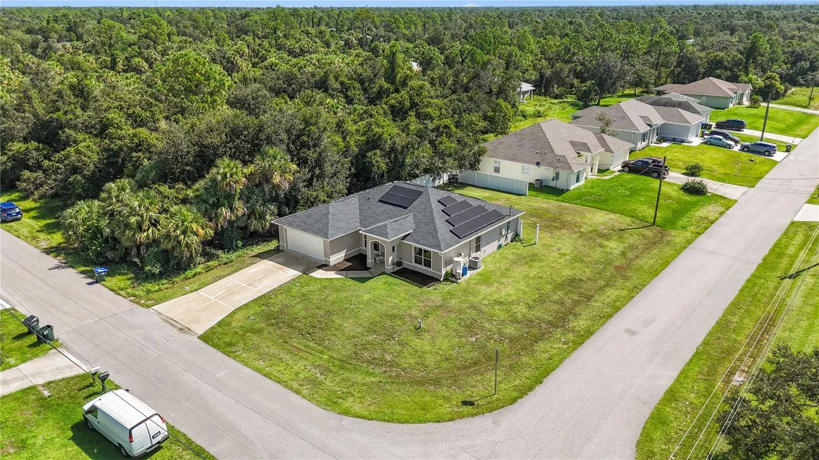 5190 BUTTERFLY LN