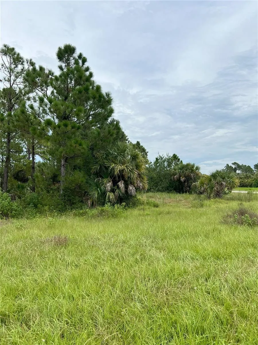 BLACKWOOD CIR