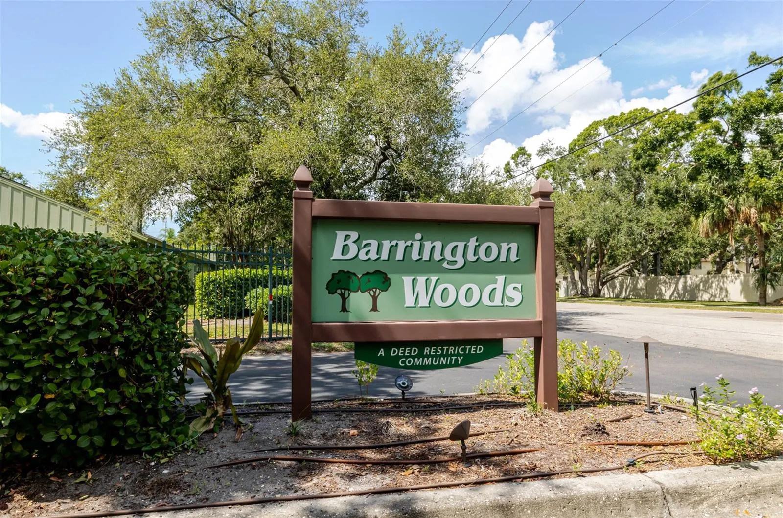 5021 BARRINGTON CIR #302, #302