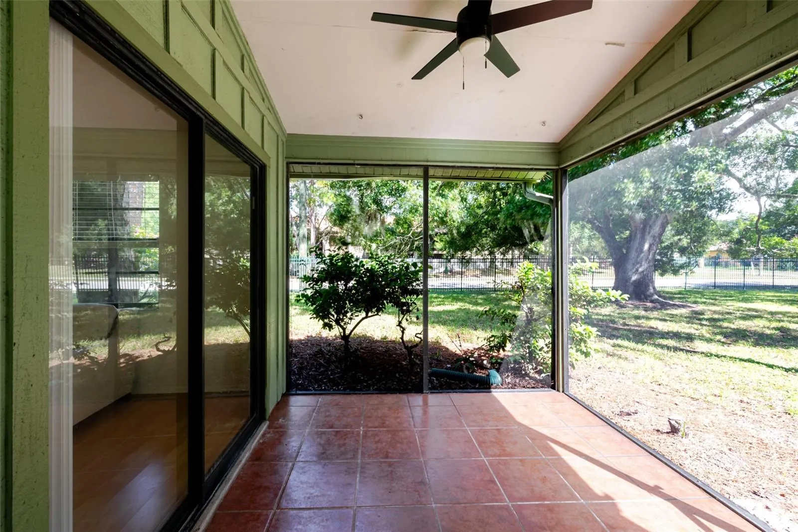 5021 BARRINGTON CIR #302, #302