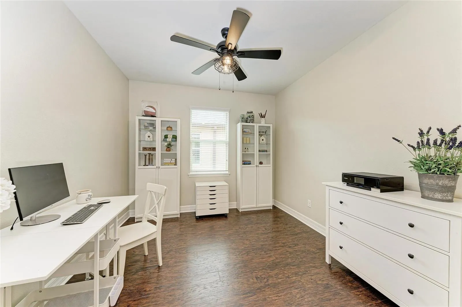 6223 KENAVA LOOP