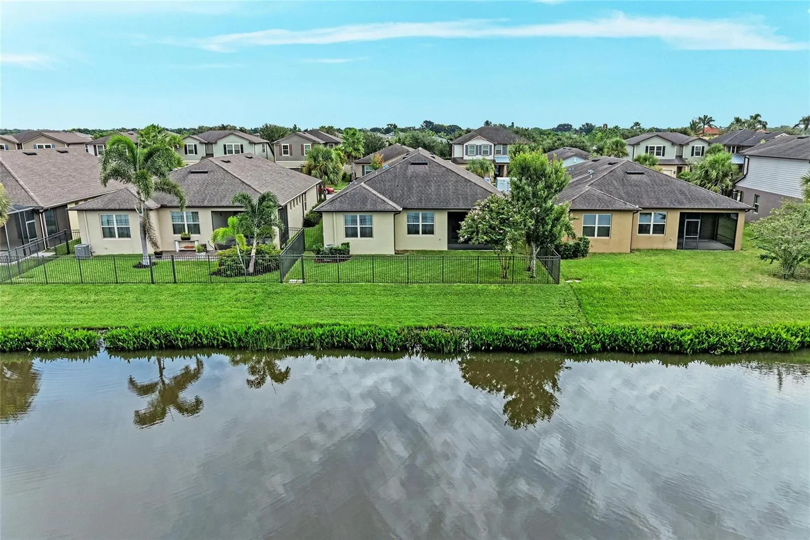 6223 KENAVA LOOP
