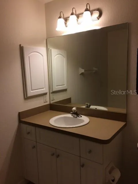 2680 SHALIMAR TER