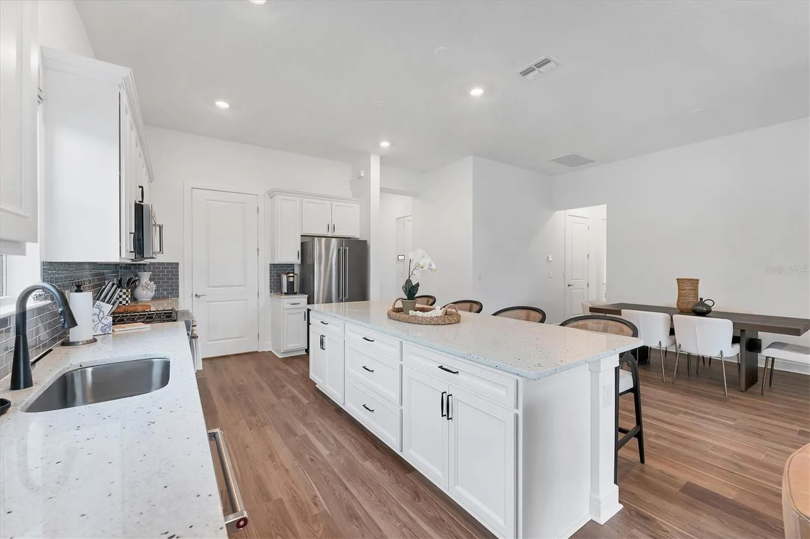 10419 WYNWARD WAY