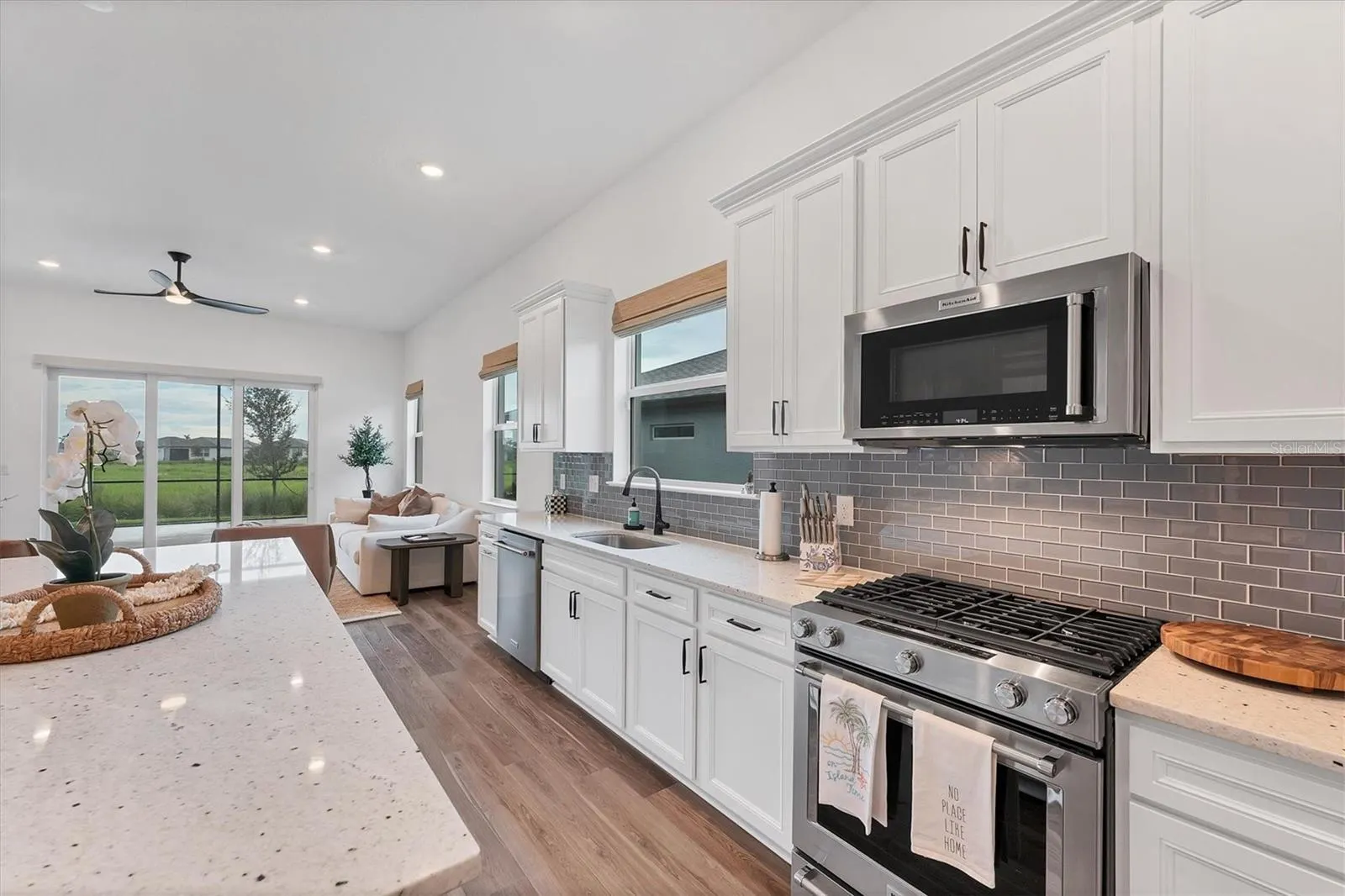 10419 WYNWARD WAY
