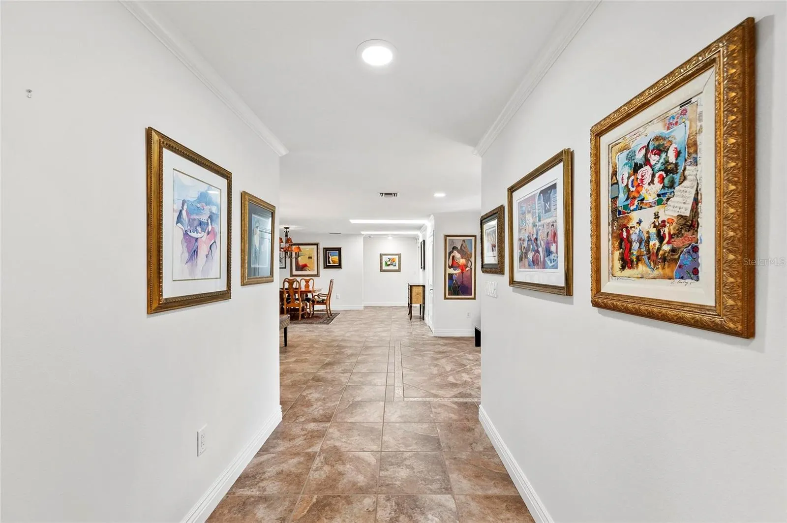 1218 YACHT HARBOR DR