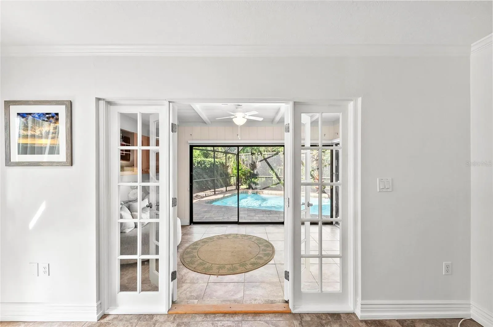 1218 YACHT HARBOR DR