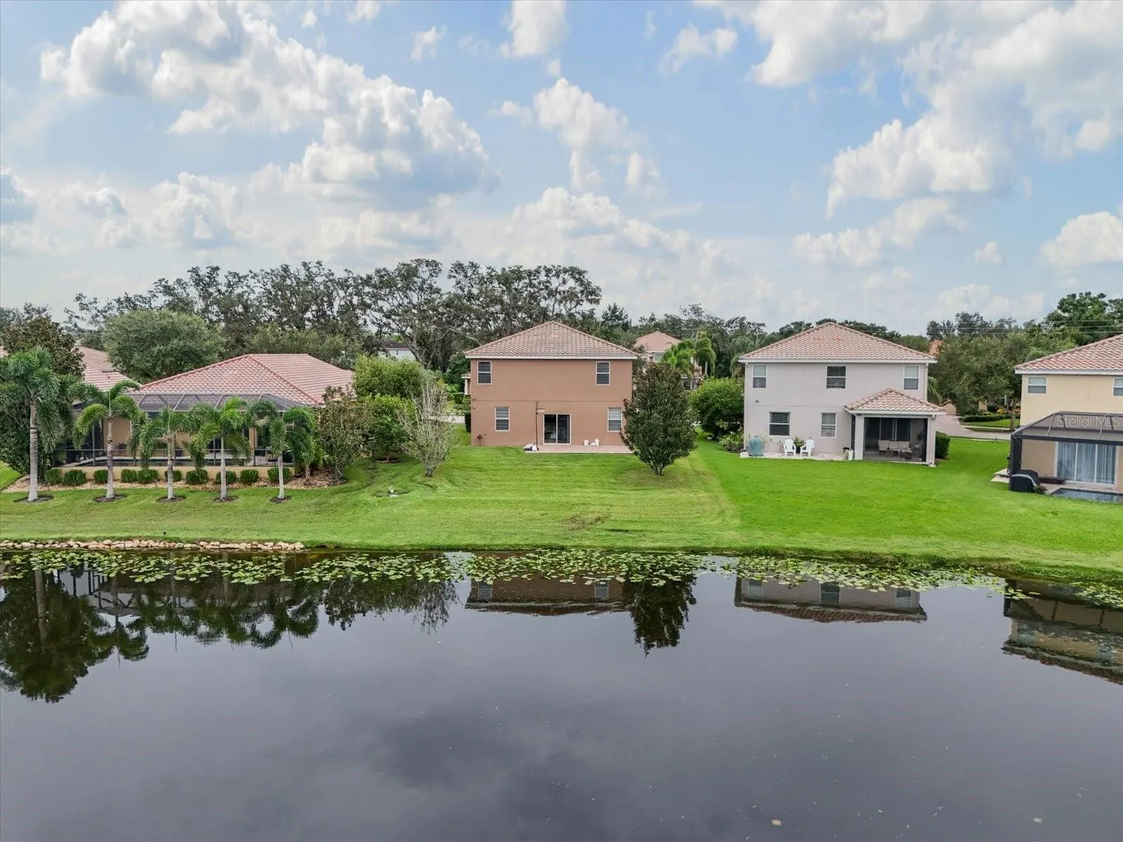 5779 AARON CT