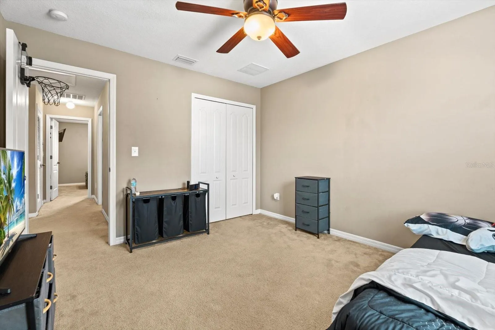 5779 AARON CT