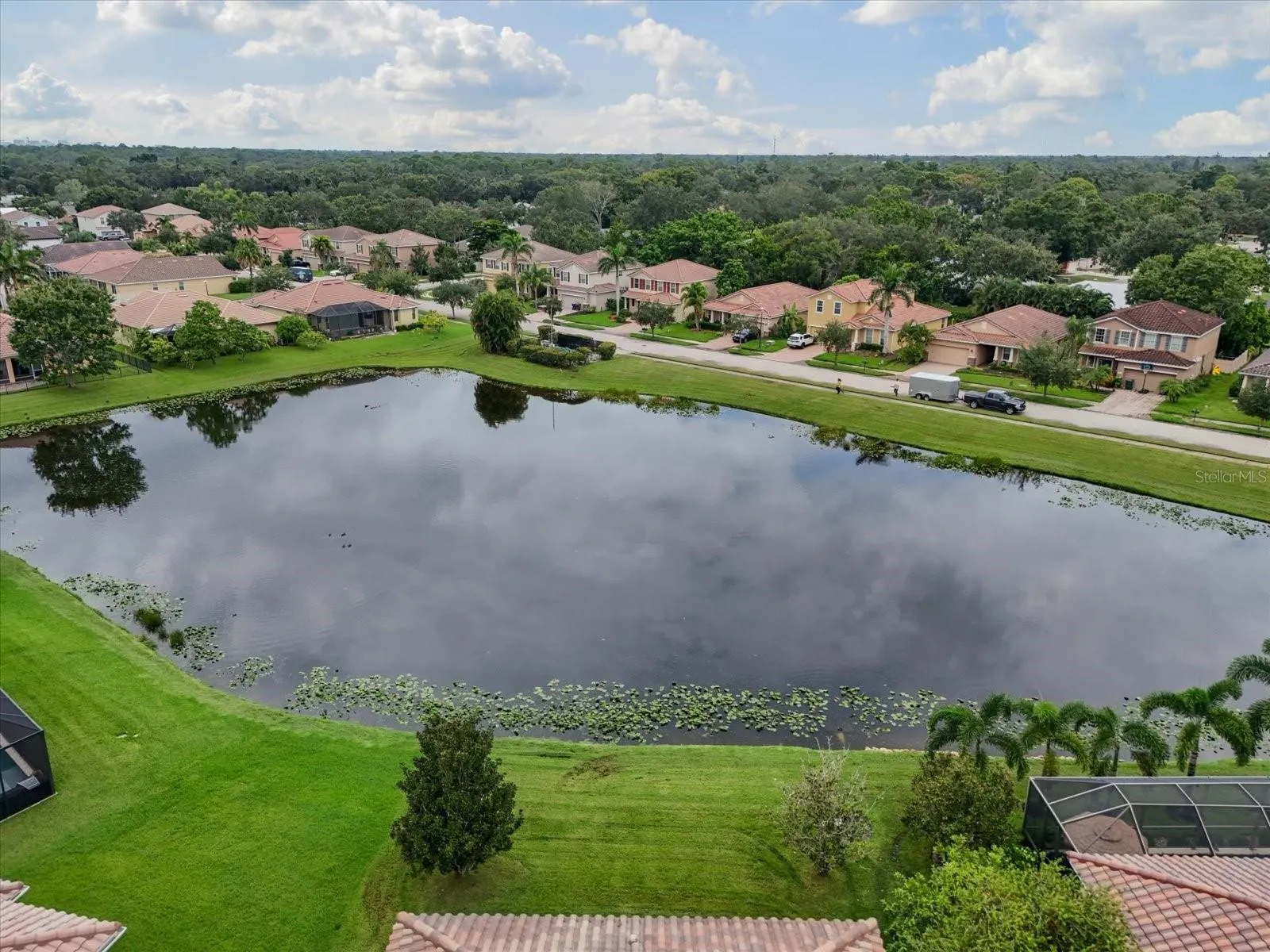 5779 AARON CT