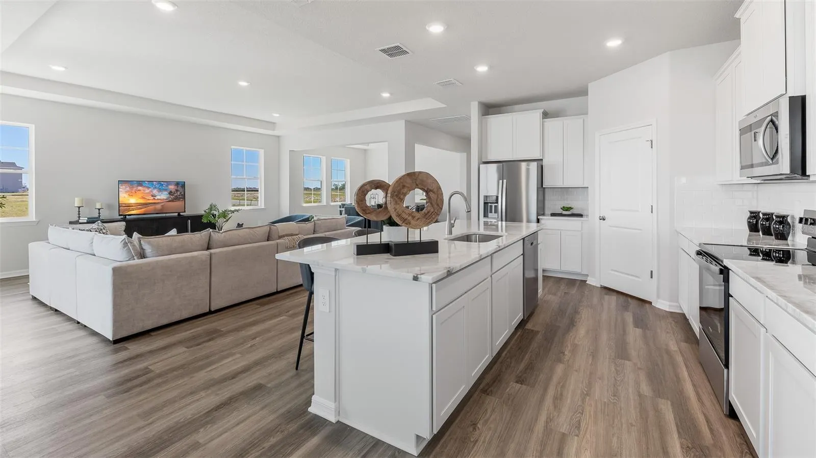 17150 JAMES TRL