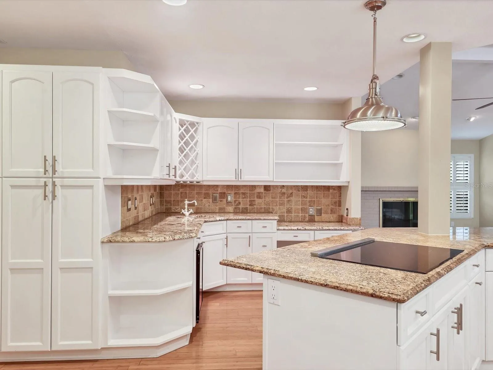 1612 PINE HARRIER CIR