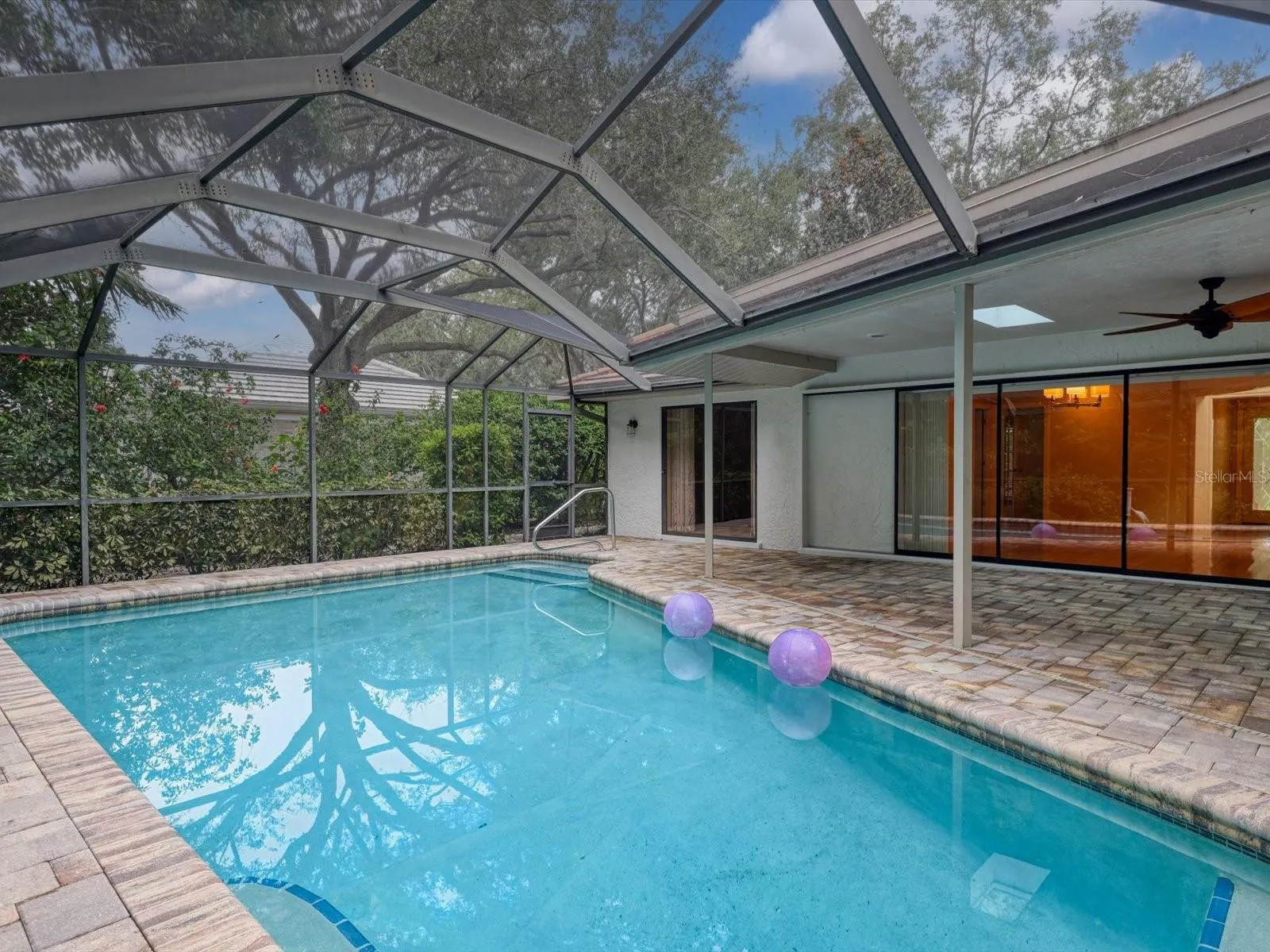 1612 PINE HARRIER CIR