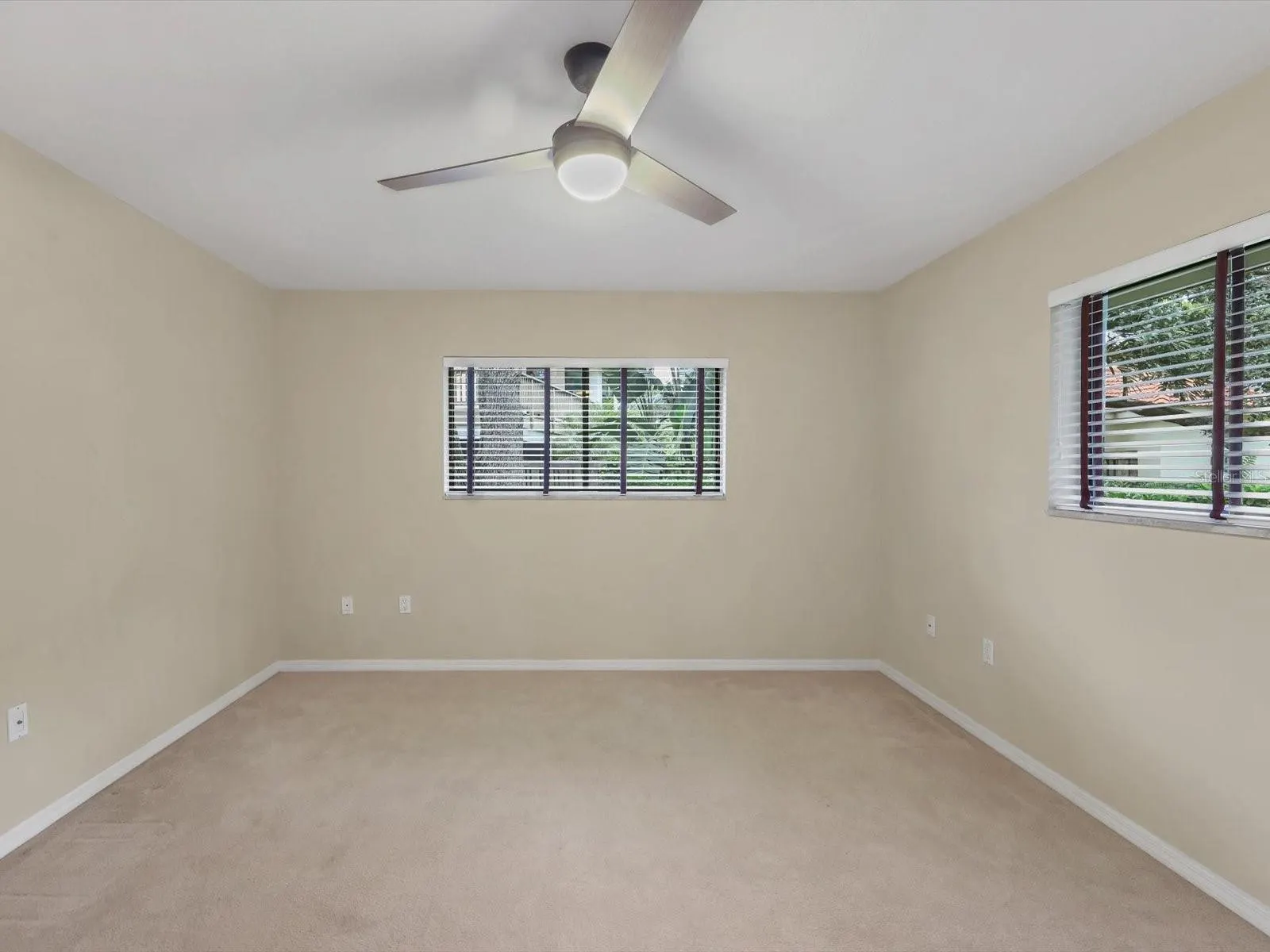1612 PINE HARRIER CIR