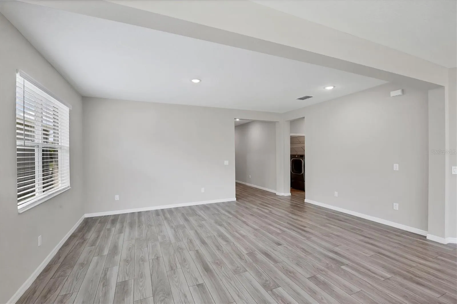 5739 143RD CT E