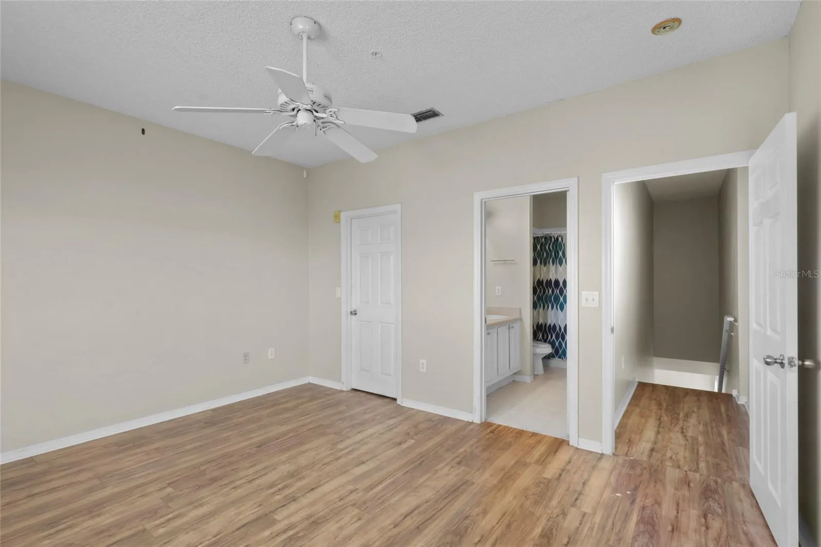 5681 BENTGRASS DR #13-201, #13-201
