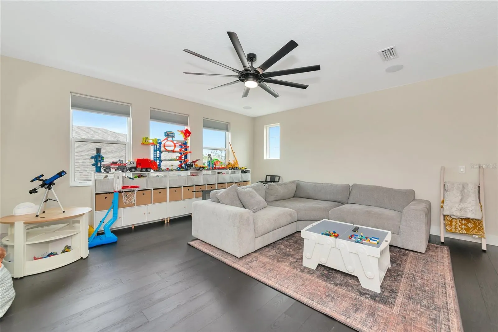 1012 FERNLEAF RUN